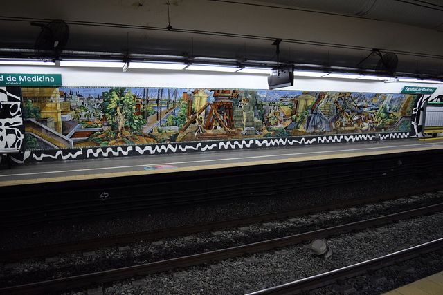 Facultad de Medicina ≫ Estación de la Línea D de subte
