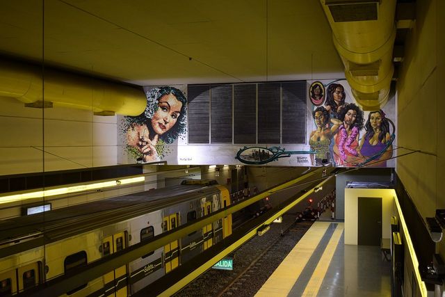 Hospitales ≫ Estación de la Línea H de subte