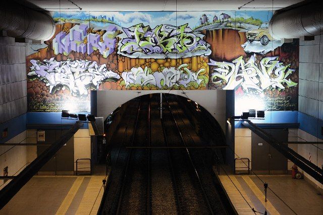 Puan ≫ Estación de la Línea A de subte