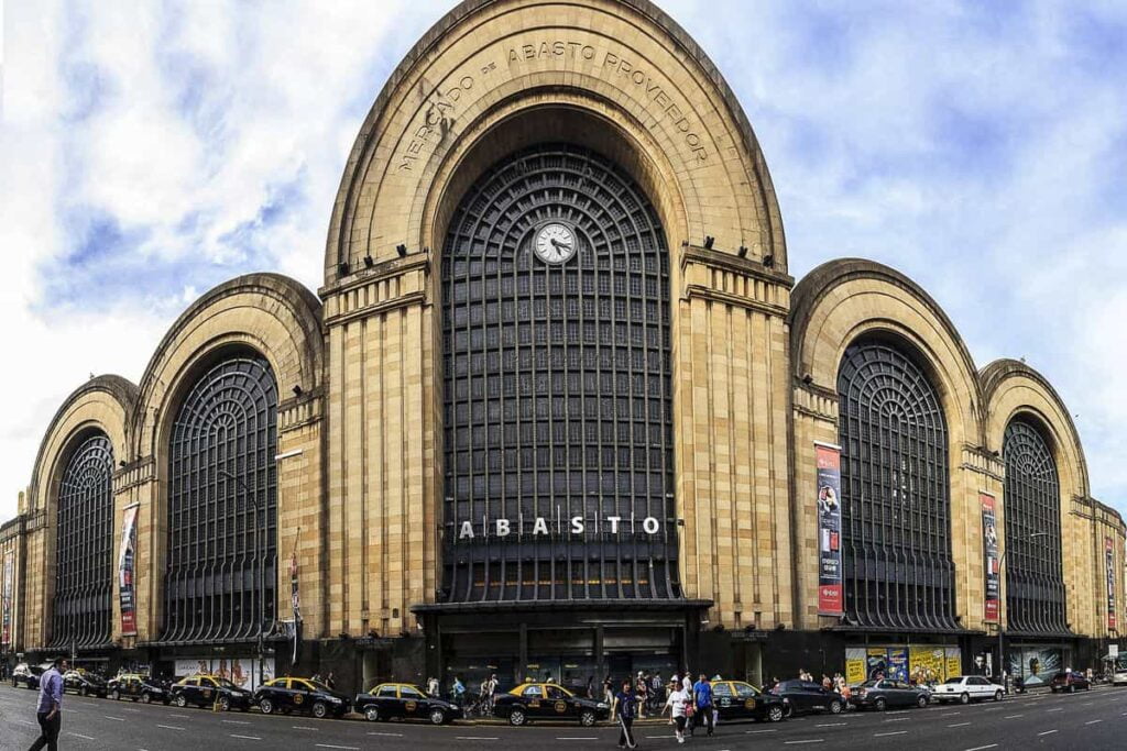 Cómo llegar al Abasto Shopping en subte